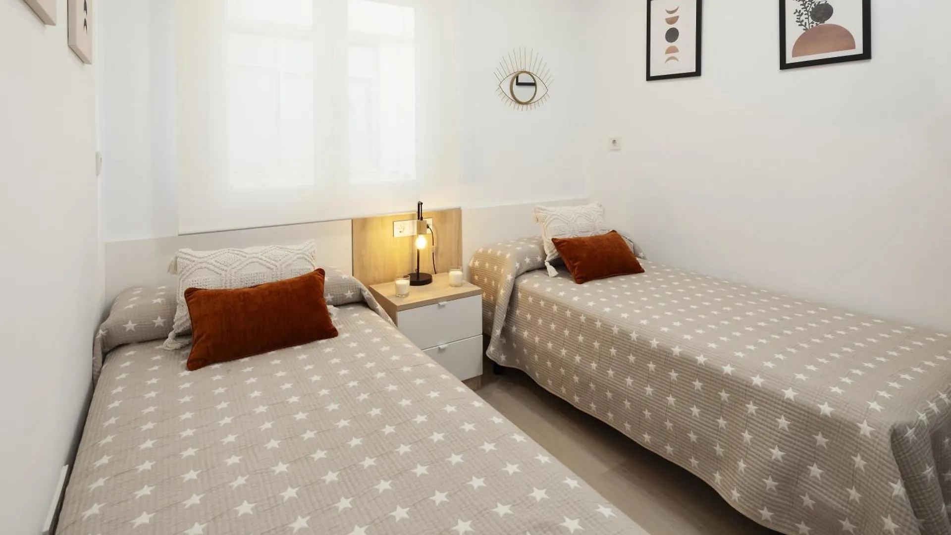 Apartamento Mediterraneo 린콘데라빅토리아 아파트